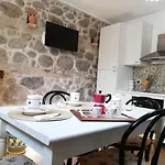 Hotel apartamentowy Ludomar Country - &