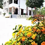 Hotel apartamentowy Ludomar Country - &