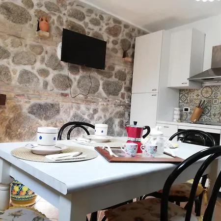 Apartmanhotel Ludomar Country - &